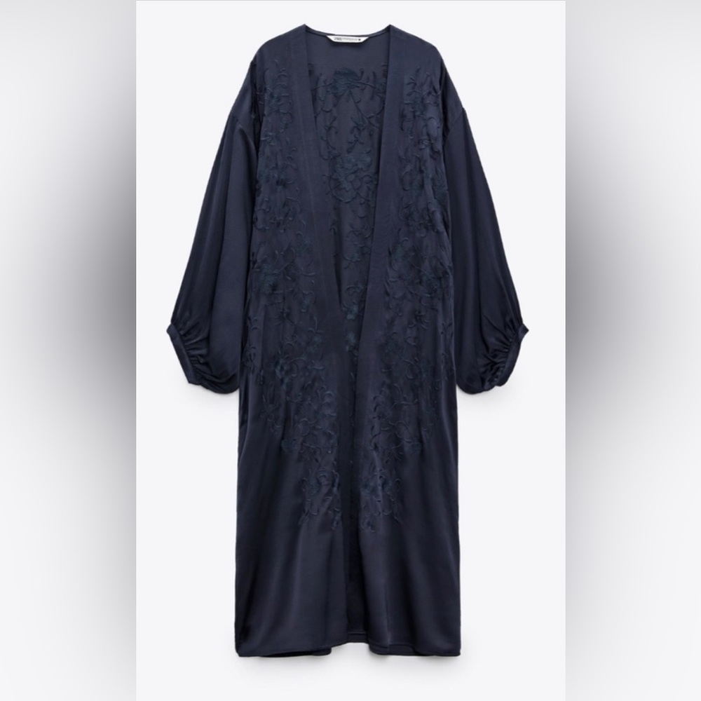 Zara embroidered kimono